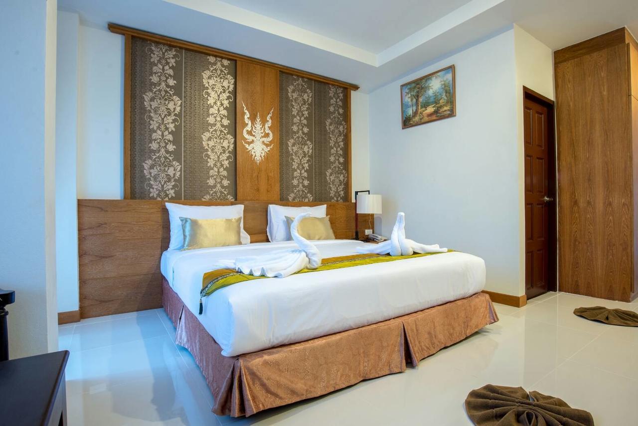 Asia Express Hotel Kathu Esterno foto