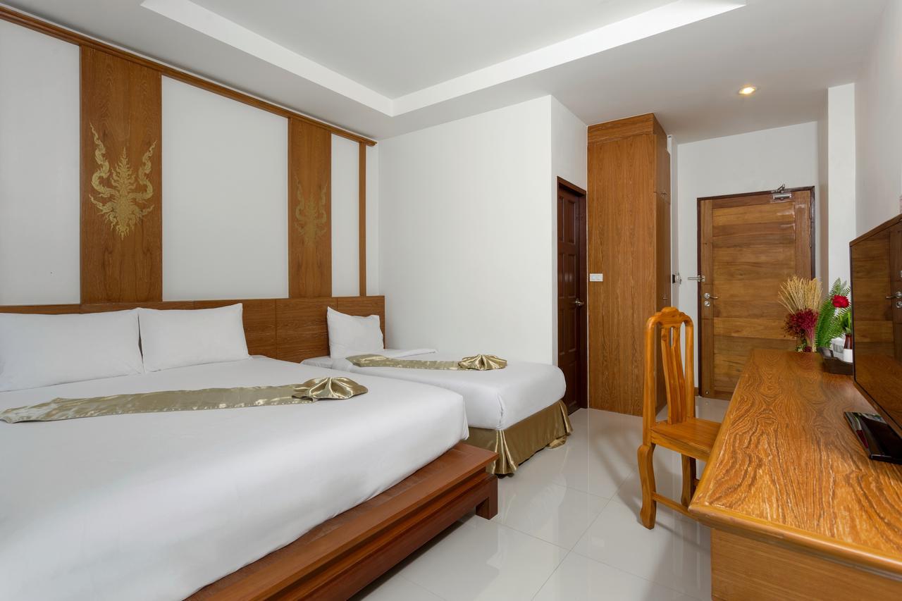 Asia Express Hotel Kathu Esterno foto